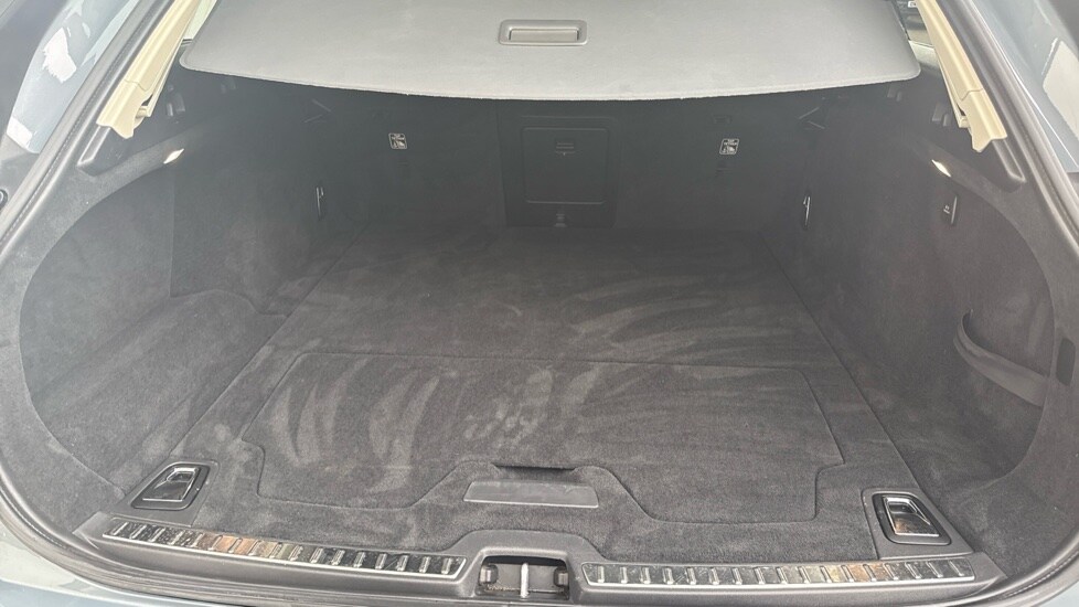 Used Volvo V90 2023 for sale - 76842011: Photo 55