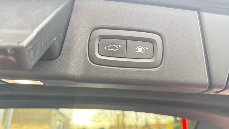 Used Volvo V90 2023 for sale - 76842011: Photo 56