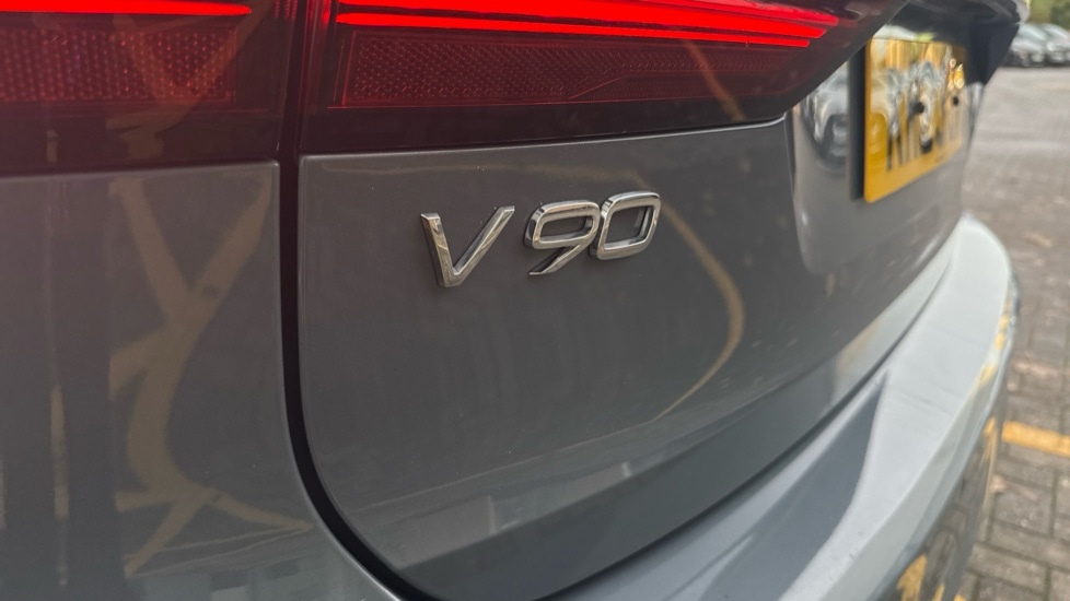 Used Volvo V90 2023 for sale - 76842011: Photo 58