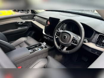 Used Volvo XC90 2025 for sale - 79490306: Photo