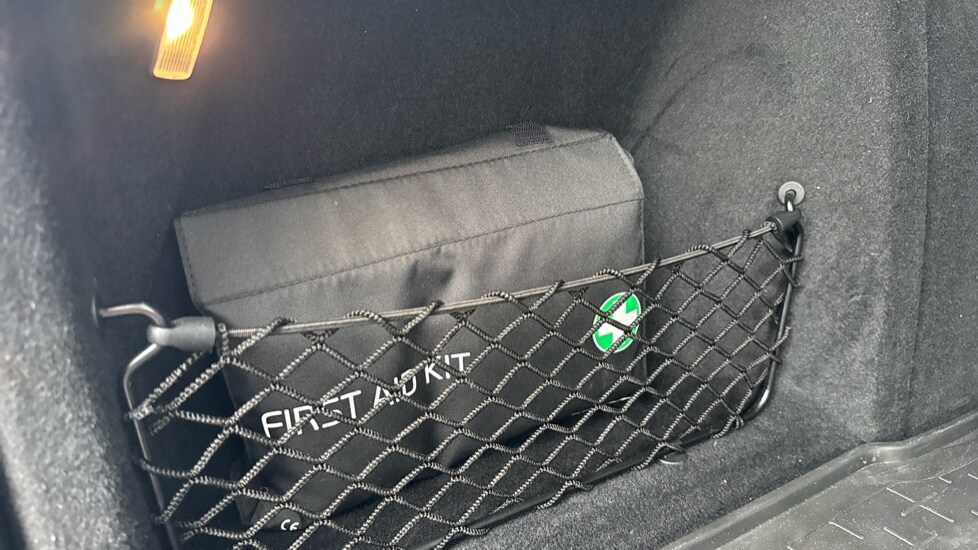 Used Volvo V60 2019 for sale - 77470801: Photo 17