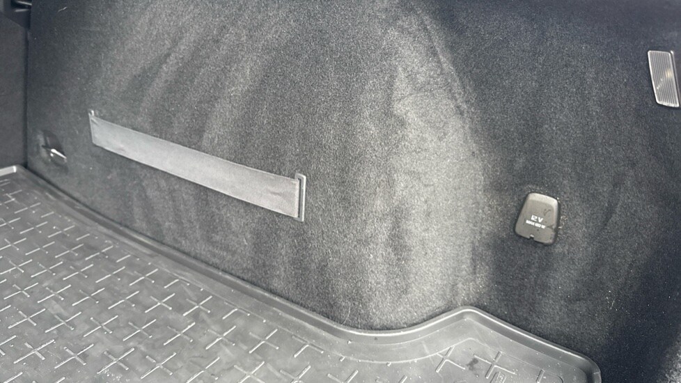 Used Volvo V60 2019 for sale - 77470801: Photo 18