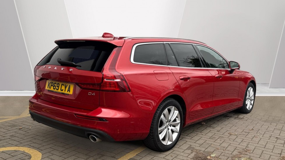 Used Volvo V60 2019 for sale - 77470801: Photo 2