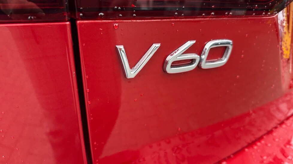Used Volvo V60 2019 for sale - 77470801: Photo 21