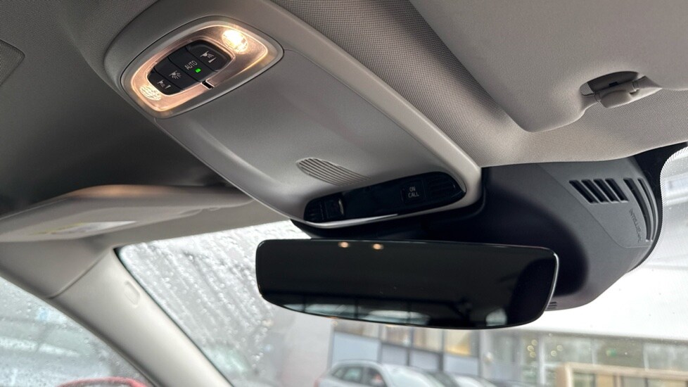 Used Volvo V60 2019 for sale - 77470801: Photo 38