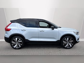 Used Volvo XC40 2022 for sale - 75472812: Photo