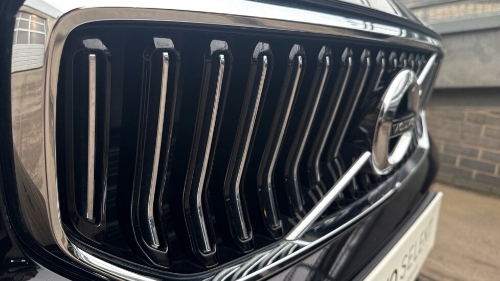 Used Volvo XC40 2021 for sale - 77927316: Photo 38