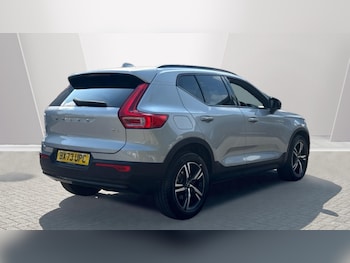 Used Volvo XC40 2023 for sale - 75472829: Photo