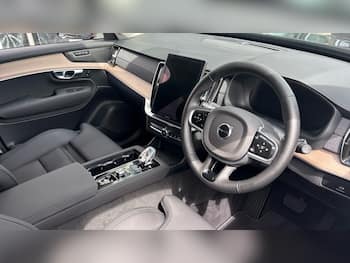 Used Volvo XC90 2025 for sale - 79468767: Photo