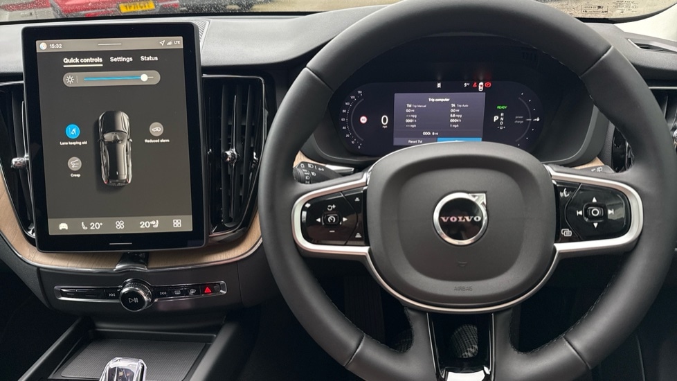 Used Volvo XC60 2026 for sale - 78059668: Photo 10