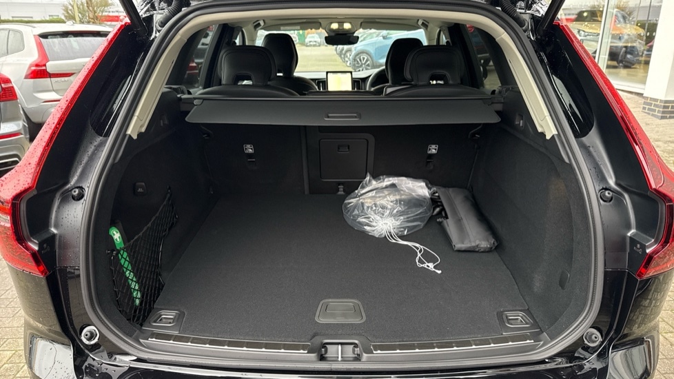 Used Volvo XC60 2026 for sale - 78059668: Photo 18