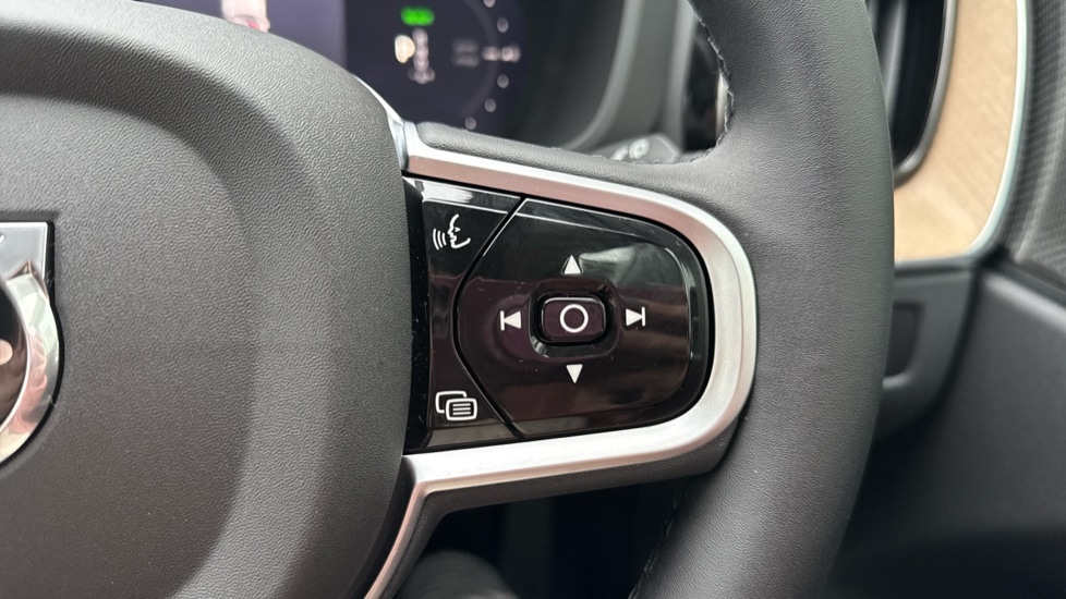 Used Volvo XC60 2026 for sale - 78059668: Photo 33