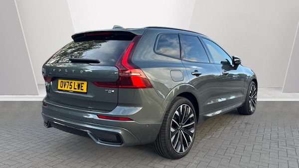 Used Volvo XC60 2025 for sale - 76233941: Photo 2