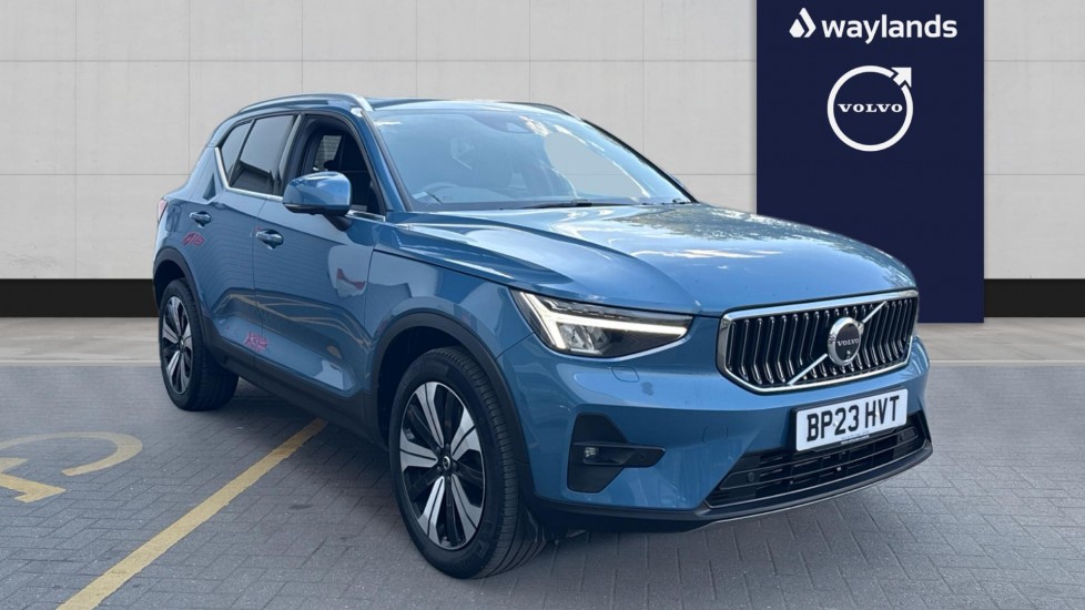 Used Volvo XC40 2023 for sale - 76003546: Photo 1