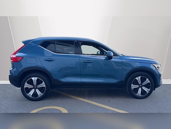 Used Volvo XC40 2023 for sale - 76003546: Photo