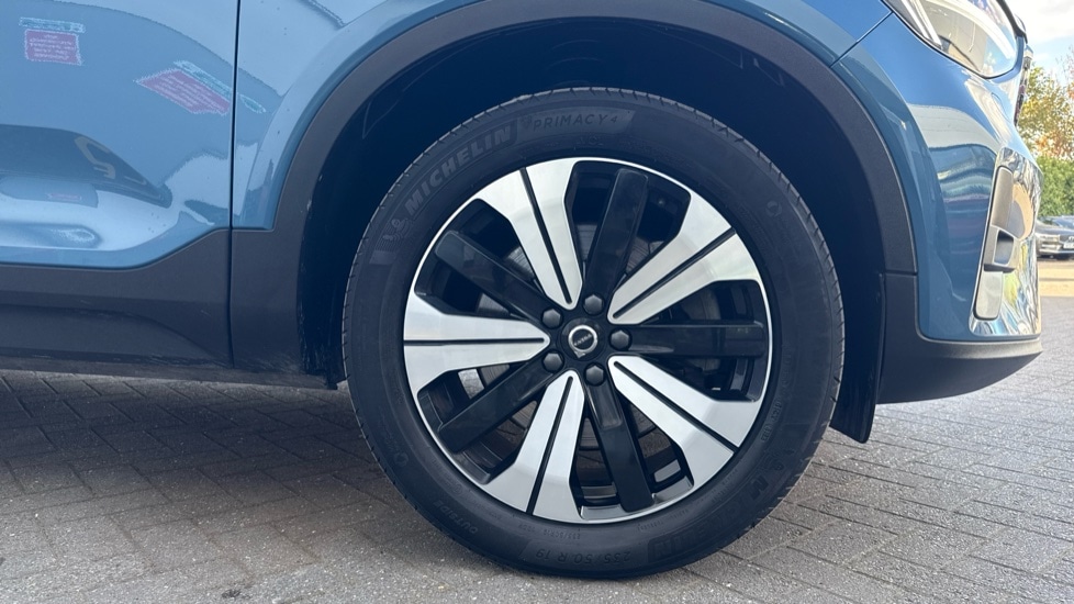 Used Volvo XC40 2023 for sale - 76003546: Photo 9