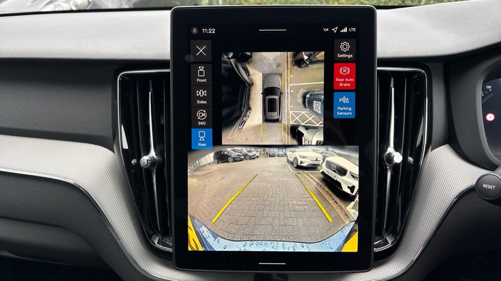 Used Volvo XC60 2025 for sale - 78117721: Photo 17