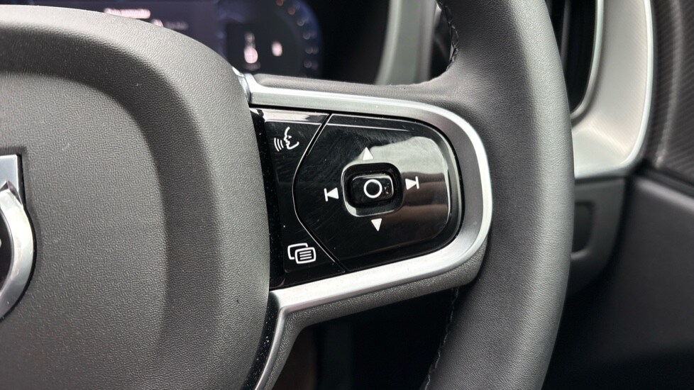 Used Volvo XC60 2025 for sale - 78117721: Photo 19