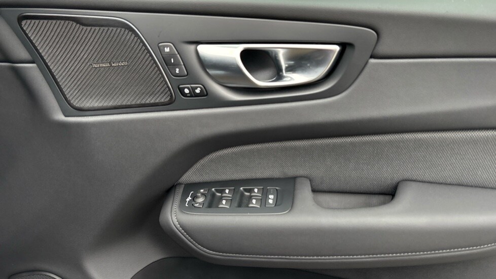 Used Volvo XC60 2025 for sale - 78117721: Photo 27
