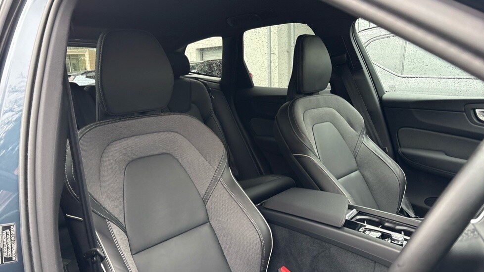 Used Volvo XC60 2025 for sale - 78117721: Photo 29