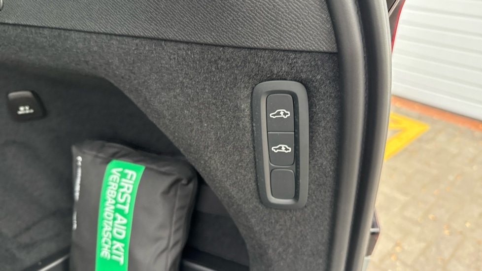 Used Volvo XC90 2025 for sale - 76977672: Photo 19