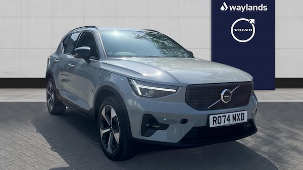 Used Volvo XC40 2024 for sale - 75526580: Photo 1