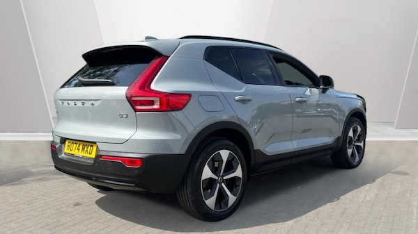 Used Volvo XC40 2024 for sale - 75526580: Photo 2