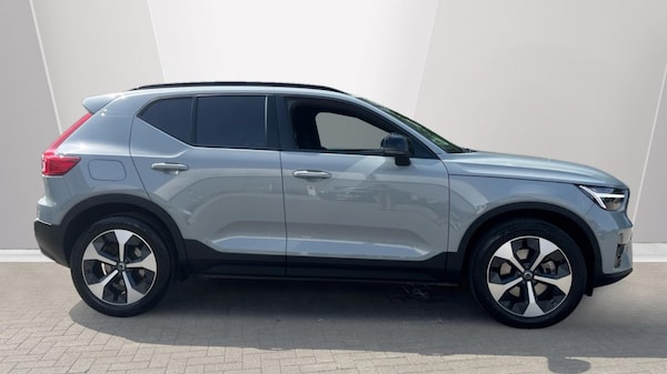Used Volvo XC40 2024 for sale - 75526580: Photo 3