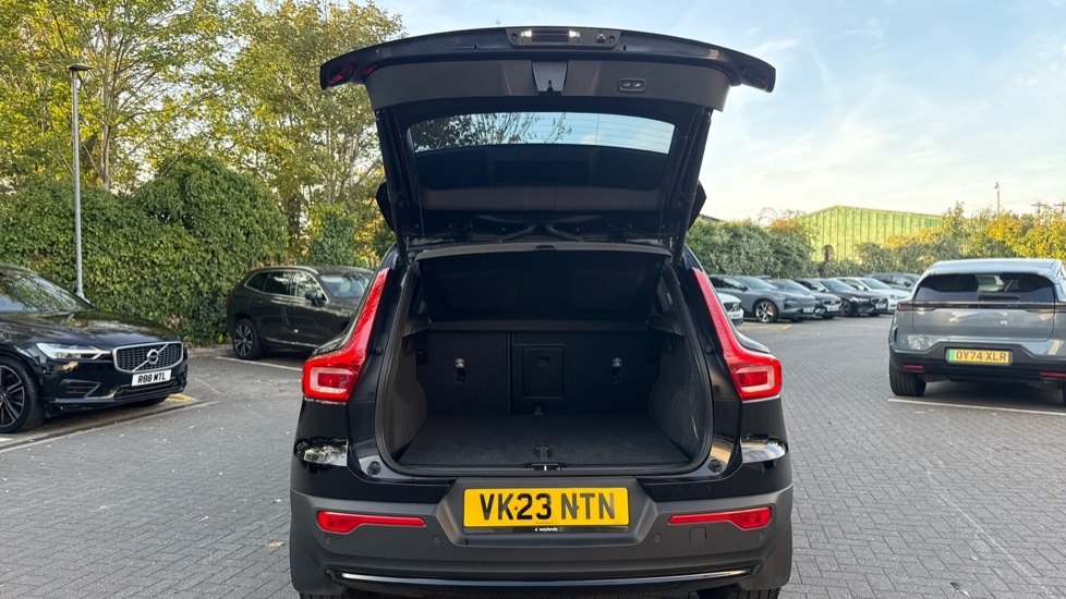 Used Volvo XC40 2023 for sale - 76375498: Photo 13