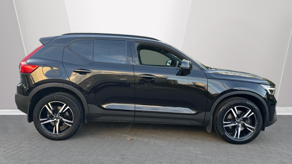 Used Volvo XC40 2023 for sale - 76375498: Photo 3