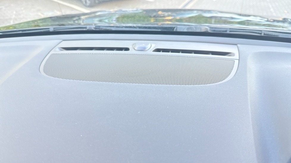 Used Volvo XC40 2023 for sale - 76375498: Photo 30