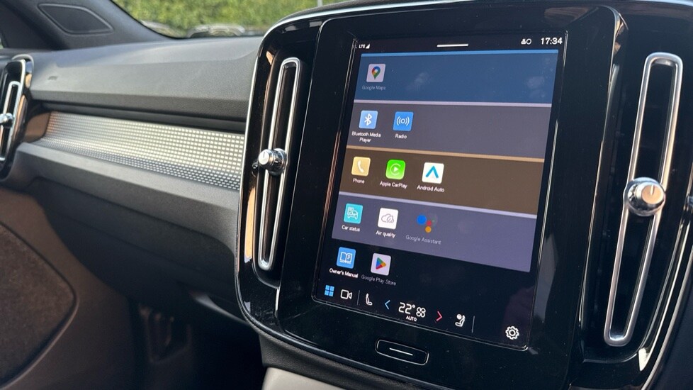 Used Volvo XC40 2023 for sale - 76375498: Photo 41