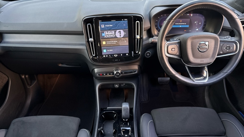 Used Volvo XC40 2023 for sale - 76375498: Photo 5