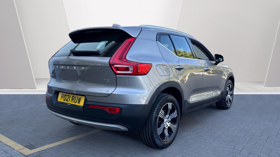 Used Volvo XC40 2021 for sale - 78133501: Photo 2