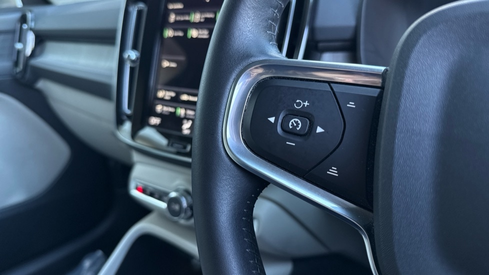 Used Volvo XC40 2021 for sale - 78133501: Photo 23