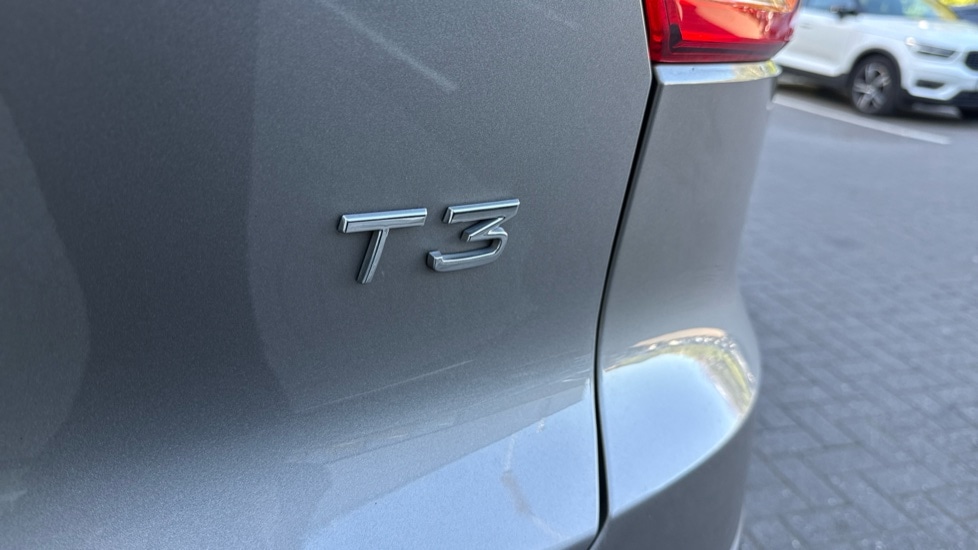 Used Volvo XC40 2021 for sale - 78133501: Photo 38