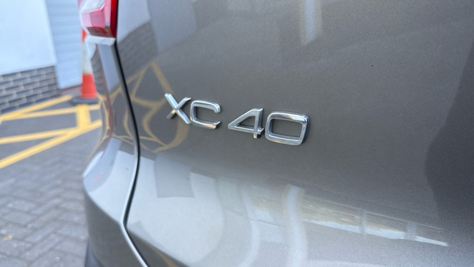 Used Volvo XC40 2021 for sale - 78133501: Photo 39