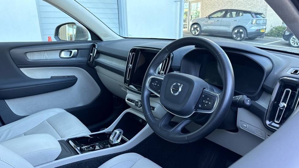 Used Volvo XC40 2021 for sale - 78133501: Photo 4