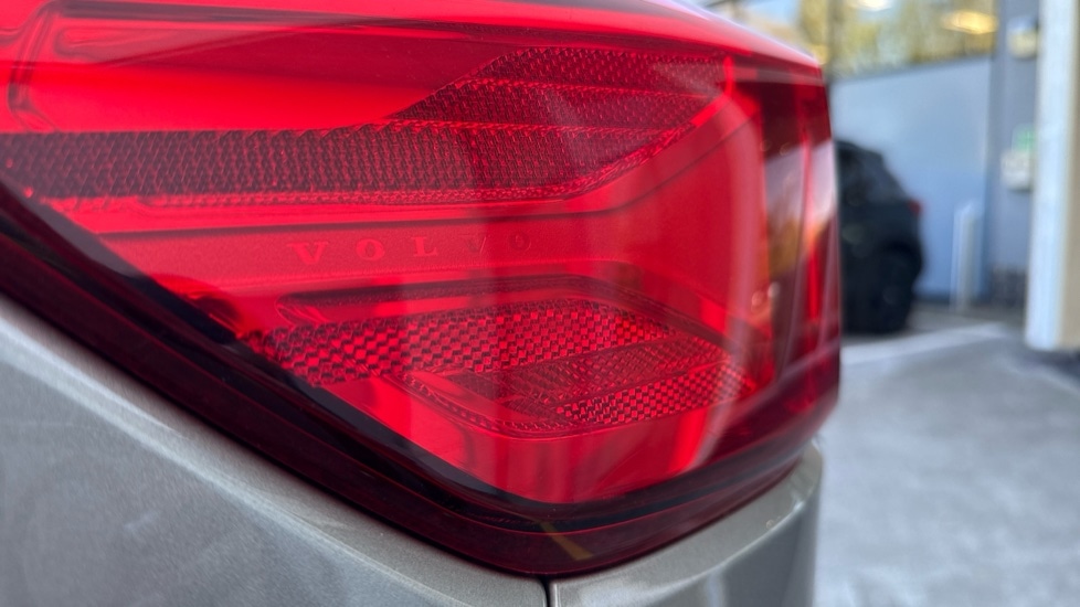 Used Volvo XC40 2021 for sale - 78133501: Photo 43