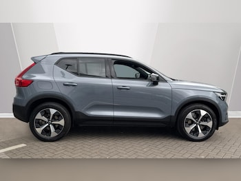Used Volvo XC40 2023 for sale - 75742774: Photo