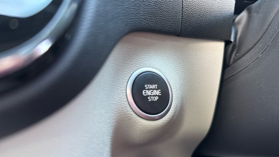 Used Volvo XC40 2021 for sale - 77333086: Photo 33