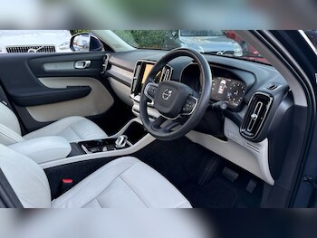 Used Volvo XC40 2021 for sale - 77333086: Photo