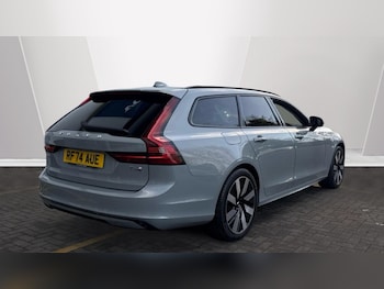 Used Volvo V90 2025 for sale - 78313536: Photo