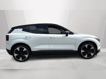 Used Volvo EX30 2025 for sale - 78080951: Photo
