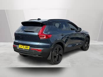 Used Volvo XC40 2026 for sale - 79742148: Photo