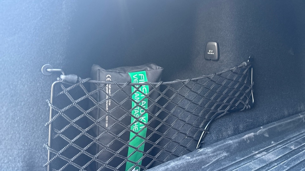 Used Volvo XC60 2025 for sale - 76183907: Photo 15