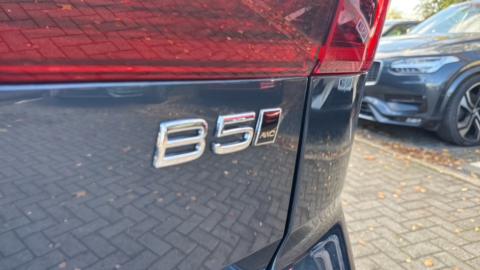 Used Volvo XC60 2025 for sale - 76183907: Photo 18