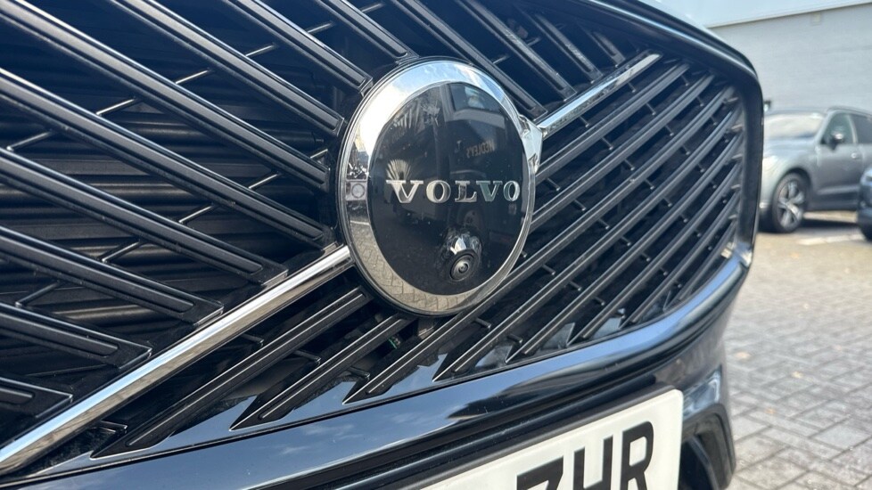 Used Volvo XC60 2025 for sale - 76183907: Photo 24