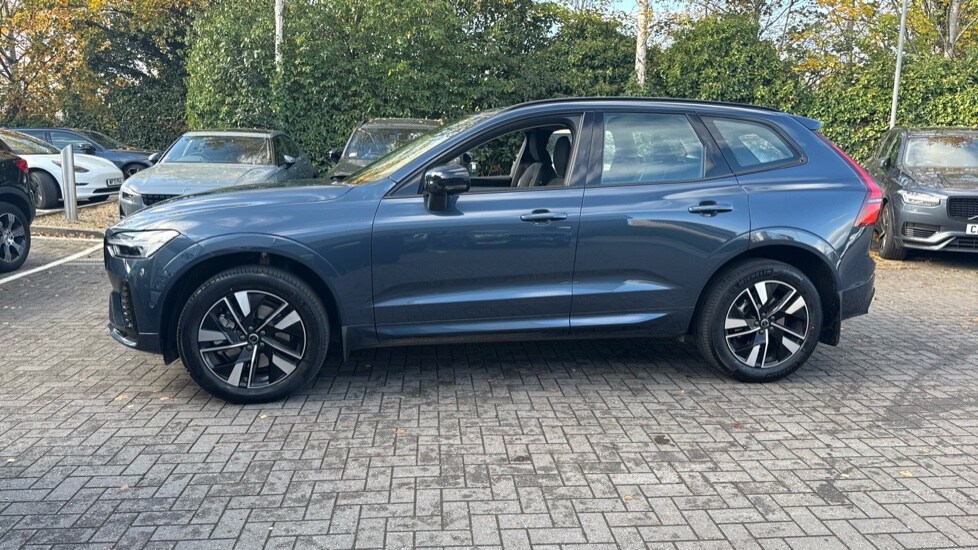 Used Volvo XC60 2025 for sale - 76183907: Photo 25