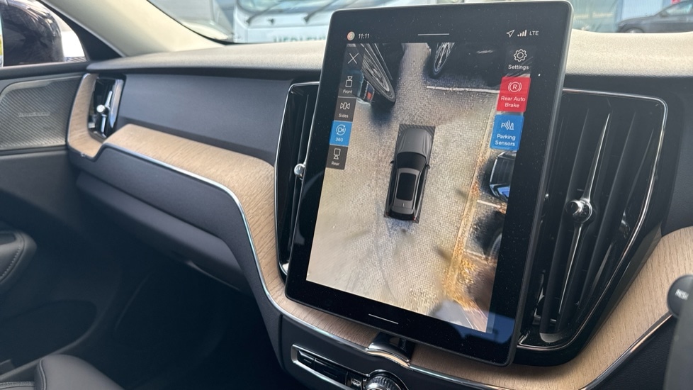 Used Volvo XC60 2025 for sale - 76183907: Photo 37